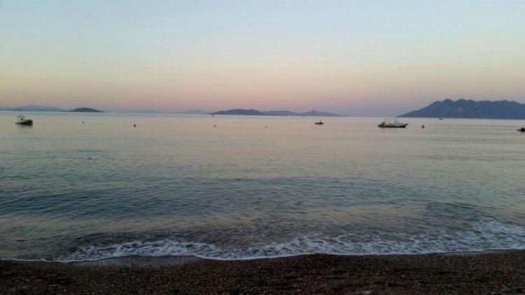 Hotel Epidavria Epidaurus ภายนอก รูปภาพ